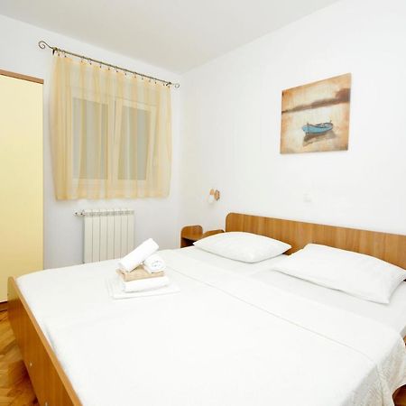 Apartments Penic Трогір Екстер'єр фото
