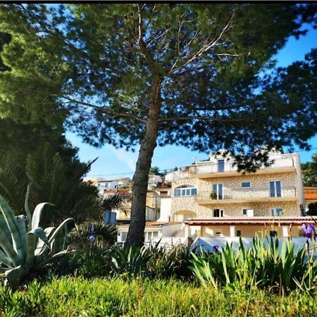 Apartments Penic Трогір Екстер'єр фото