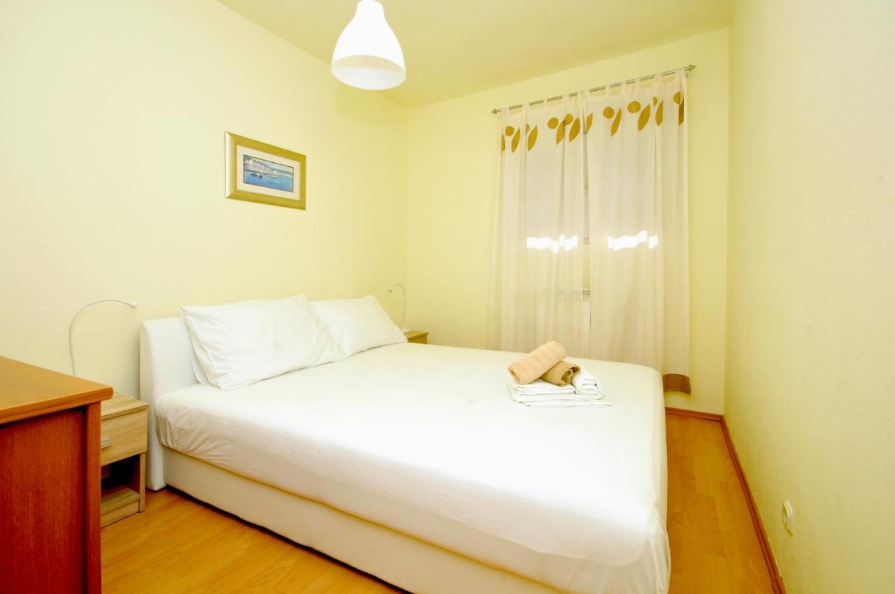 Apartments Penic Трогір Екстер'єр фото