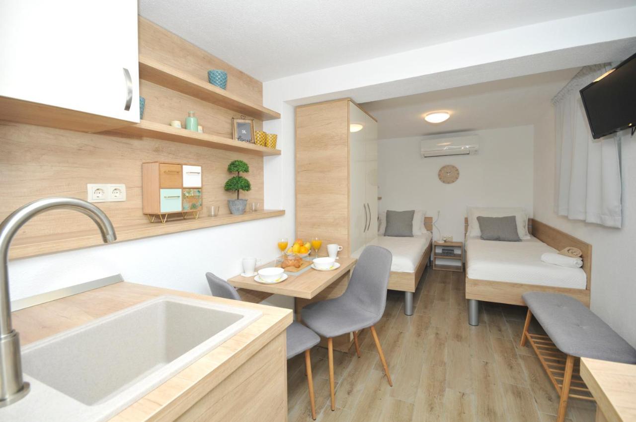 Apartments Penic Трогір Екстер'єр фото