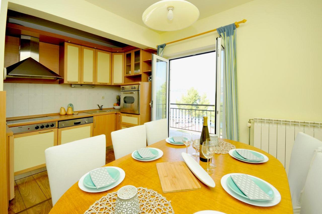 Apartments Penic Трогір Екстер'єр фото