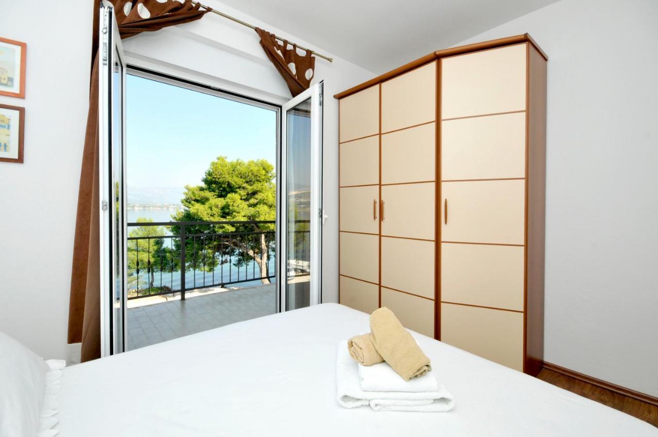 Apartments Penic Трогір Екстер'єр фото