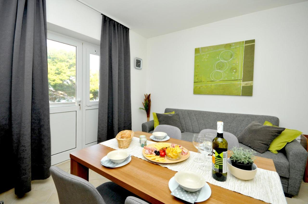 Apartments Penic Трогір Екстер'єр фото